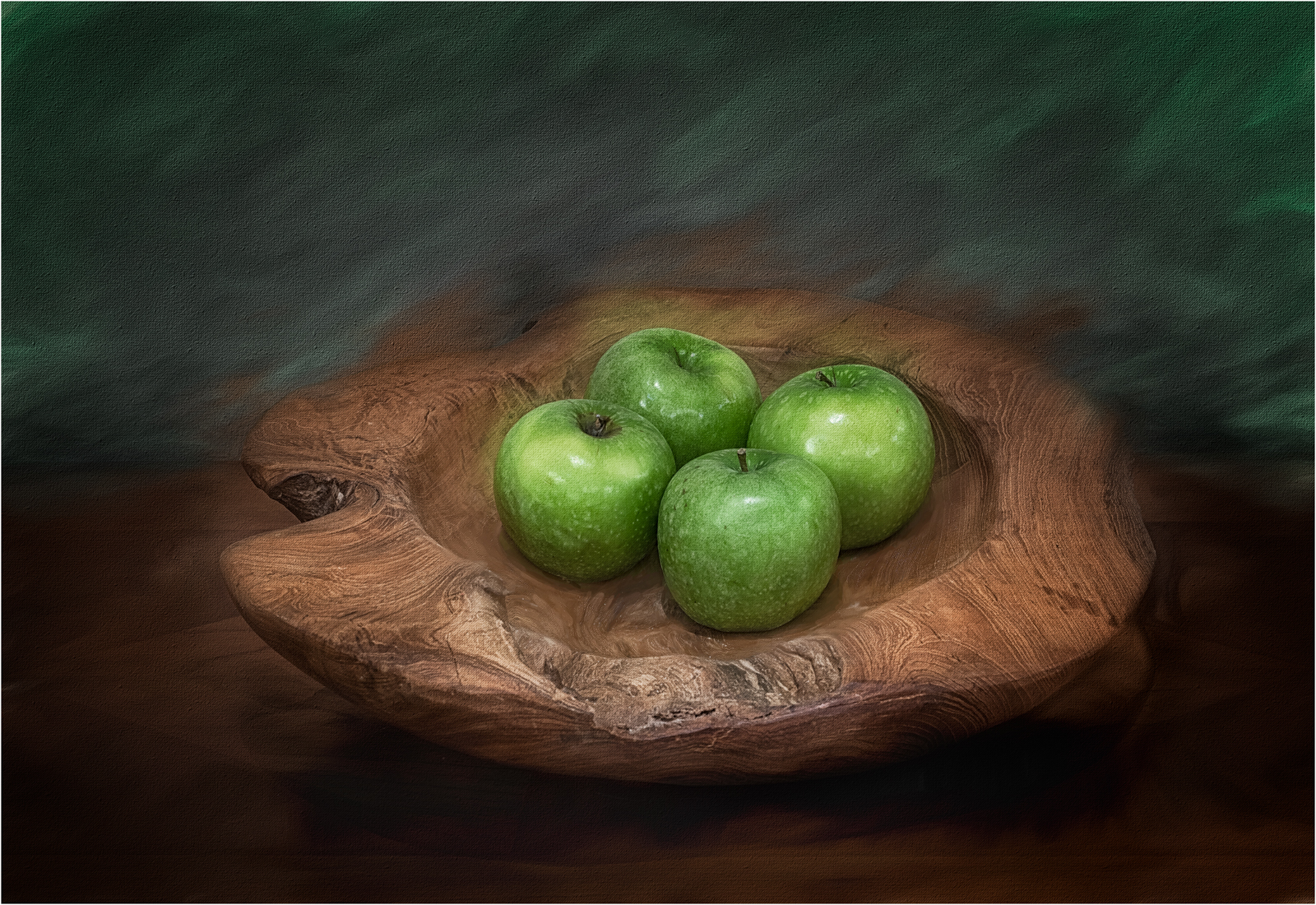 Four Apples — Score: 17 pts