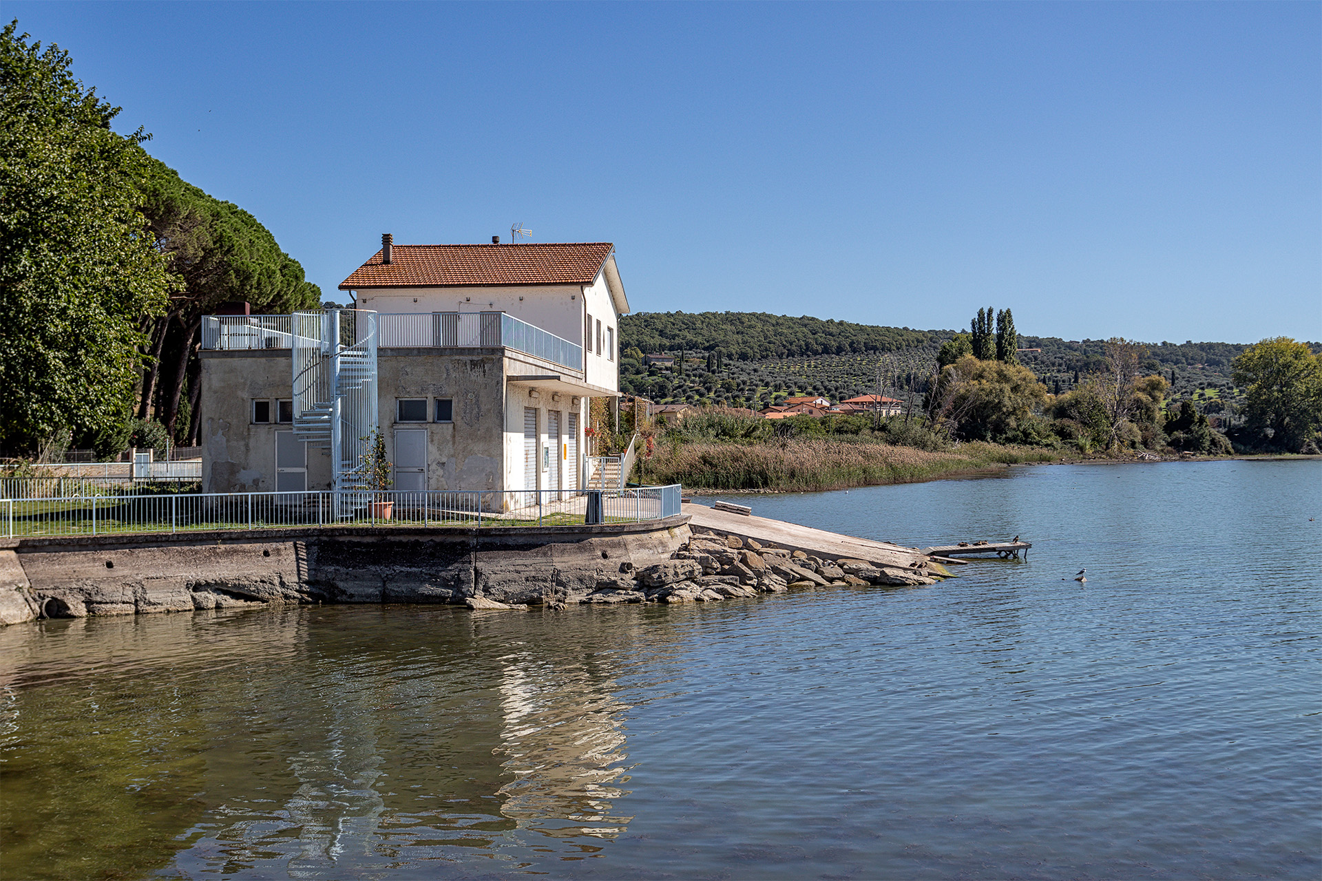 Lakefront at Monte del Lago