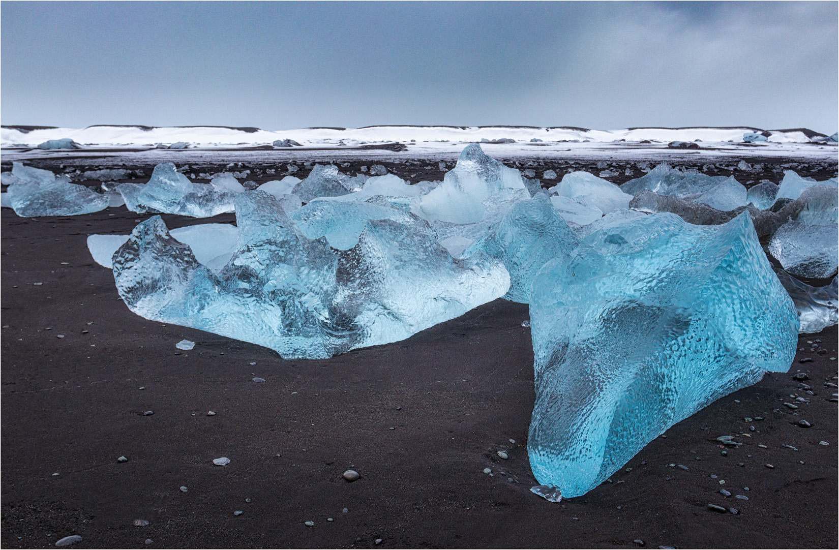 Icebergs on Diamond Beach