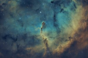 Elephant’s Trunk Nebula (IC1396)